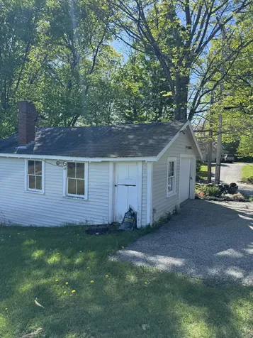 24 Mount Mica Road Paris ME 04281