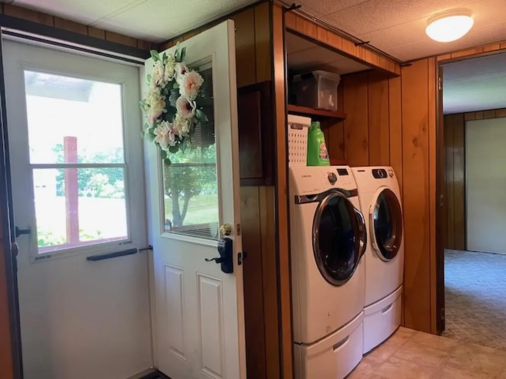2440 Union Street Hermon ME 04401