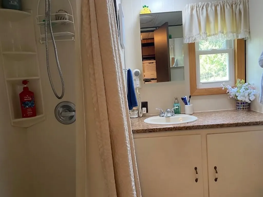 2440 Union Street Hermon ME 04401
