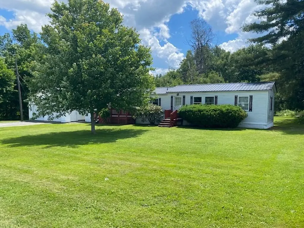 2440 Union Street Hermon ME 04401