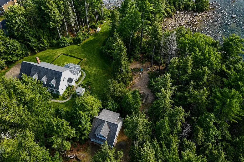 769 Green Lake Road Dedham ME 04429