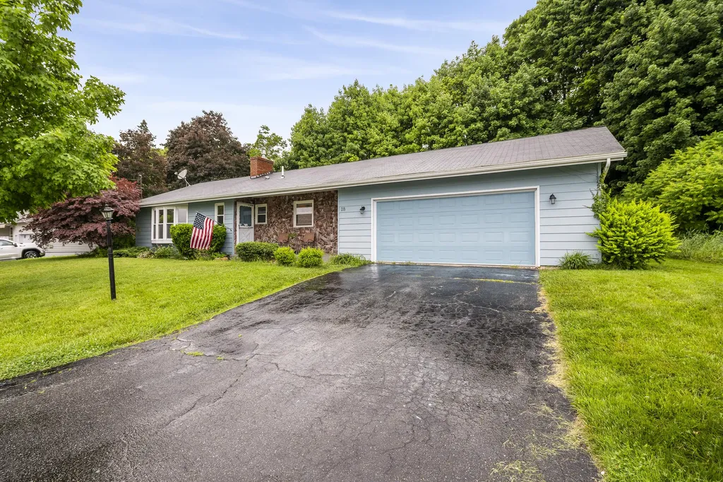 18 Caron Street Lewiston ME 04240