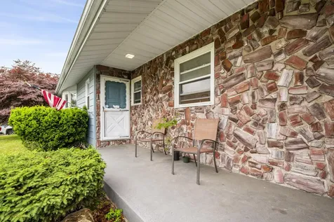 18 Caron Street Lewiston ME 04240
