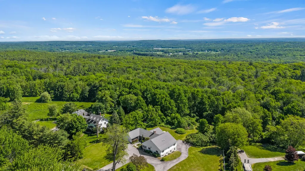 363 Blackstrap Road Falmouth ME 04105