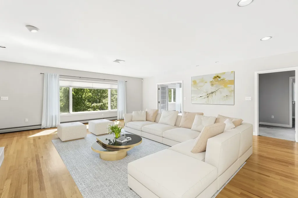 363 Blackstrap Road Falmouth ME 04105