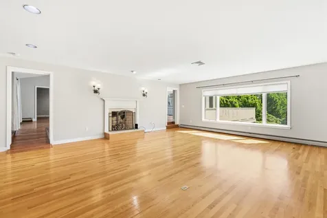 363 Blackstrap Road Falmouth ME 04105