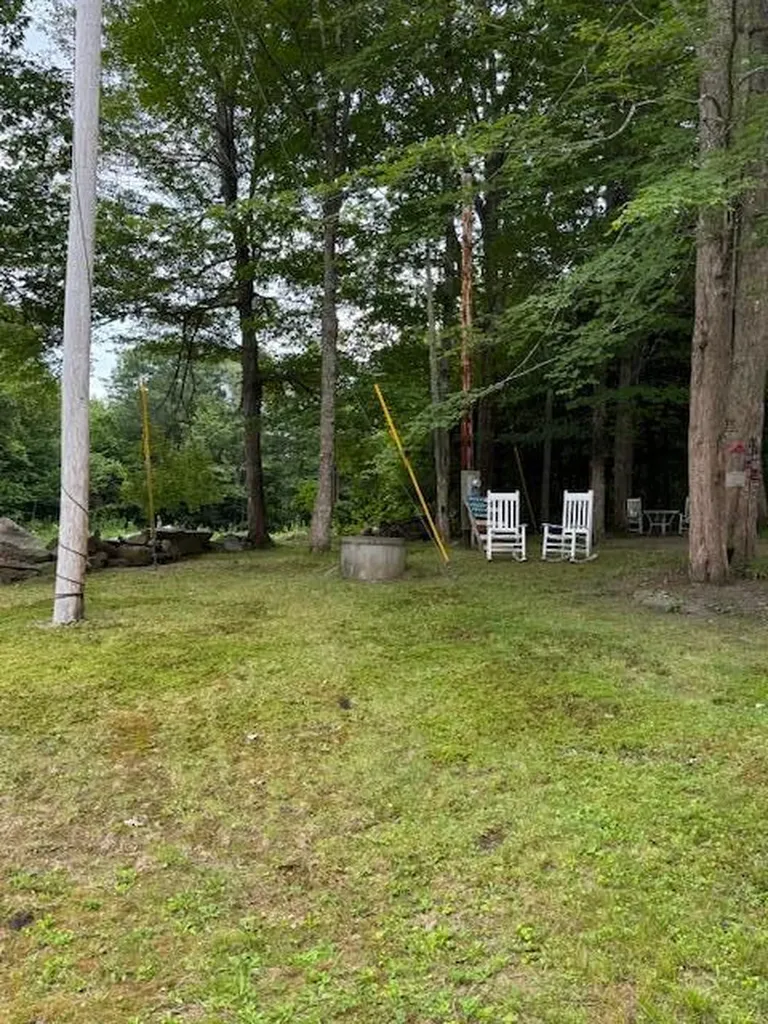47 Round Stone Road Mount Vernon ME 04352
