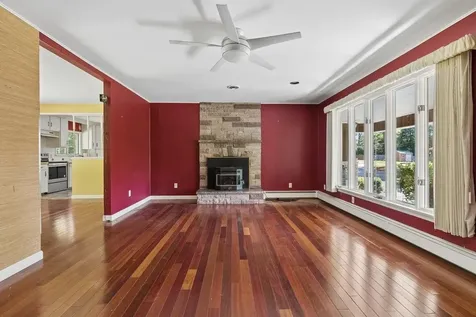 52 Robinson Gardens Lewiston ME 04240