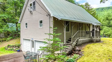 1016 Spring Farm Road Carrabassett Valley ME 04947