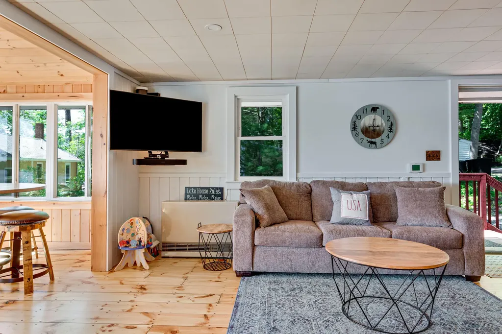 10 Daisy Road Shapleigh ME 04076