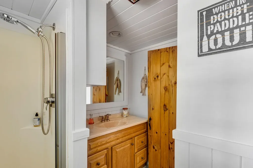 10 Daisy Road Shapleigh ME 04076