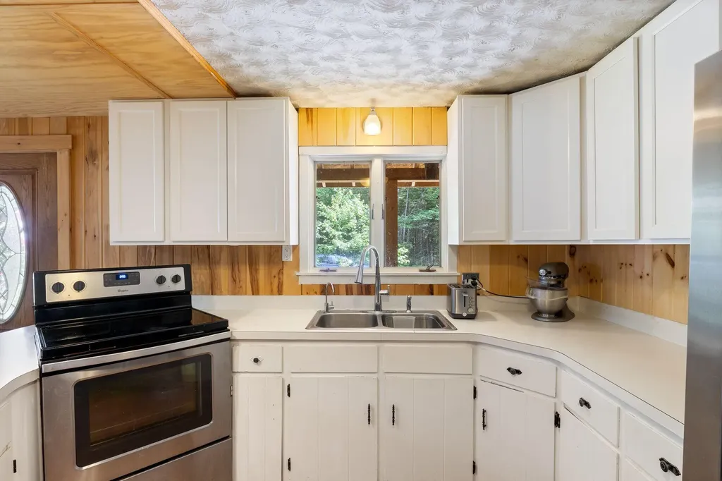 493 Sturtevant Hill Road Readfield ME 04355