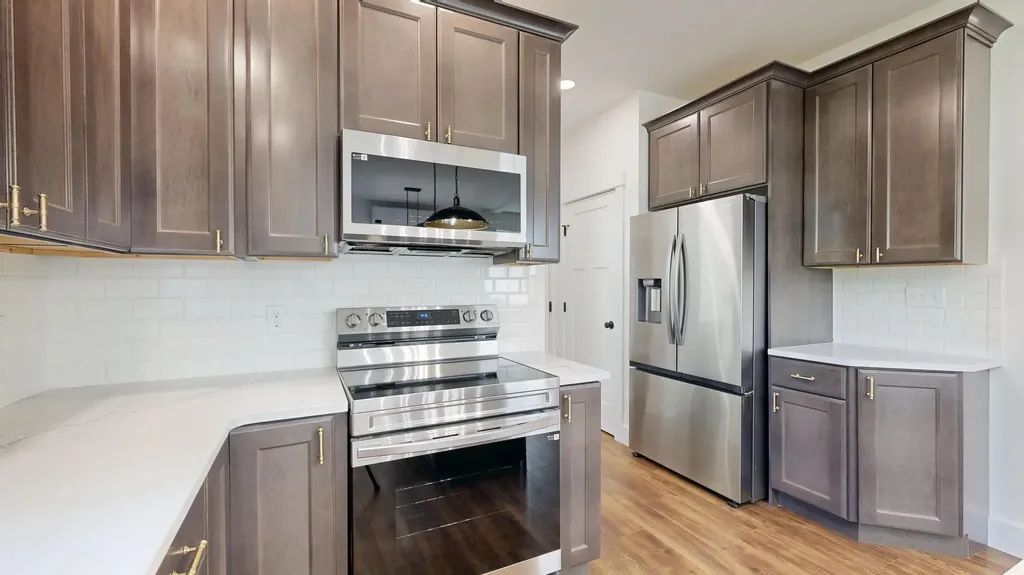 21 Magnolia Lane Gardiner ME 04345