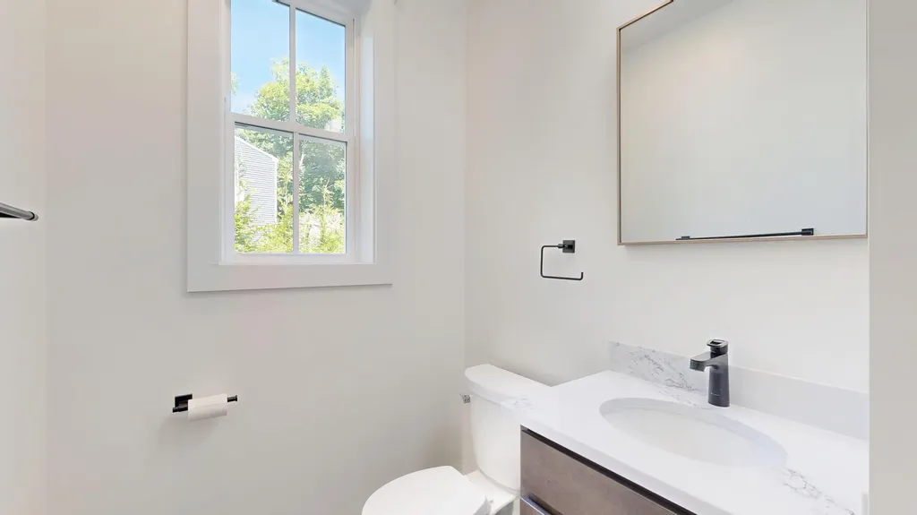 21 Magnolia Lane Gardiner ME 04345