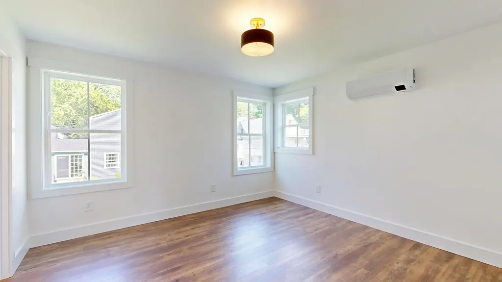 21 Magnolia Lane Gardiner ME 04345