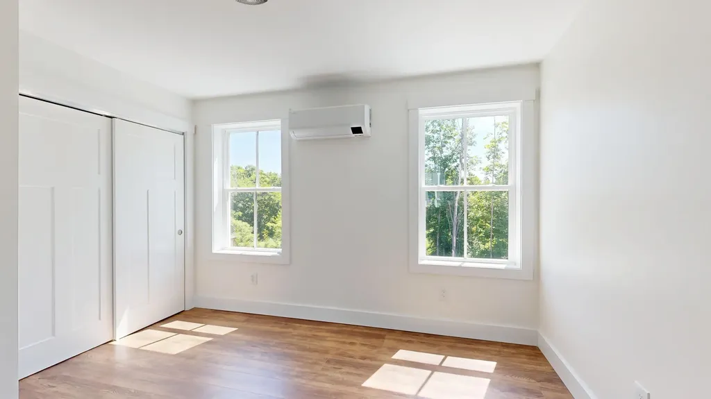 21 Magnolia Lane Gardiner ME 04345