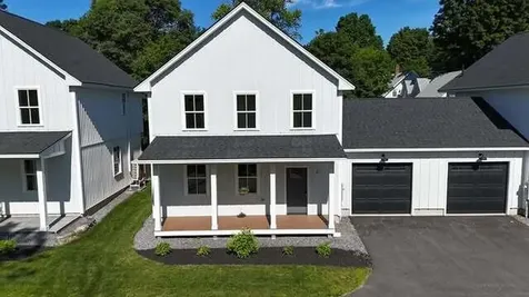 21 Magnolia Lane Gardiner ME 04345