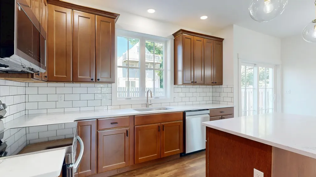 17 Magnolia Lane Gardiner ME 04345