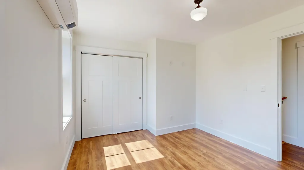17 Magnolia Lane Gardiner ME 04345