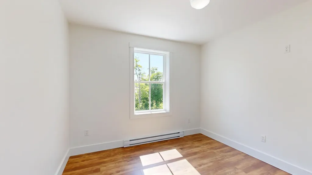 17 Magnolia Lane Gardiner ME 04345