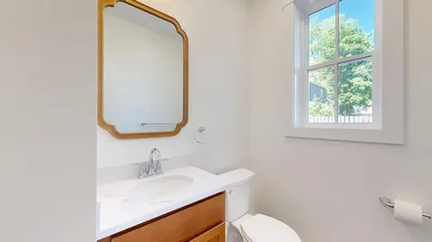 17 Magnolia Lane Gardiner ME 04345