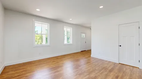 17 Magnolia Lane Gardiner ME 04345