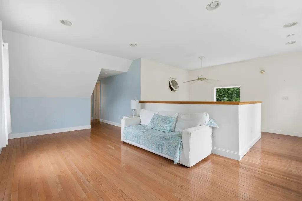 14 Fern Avenue Falmouth ME 04105