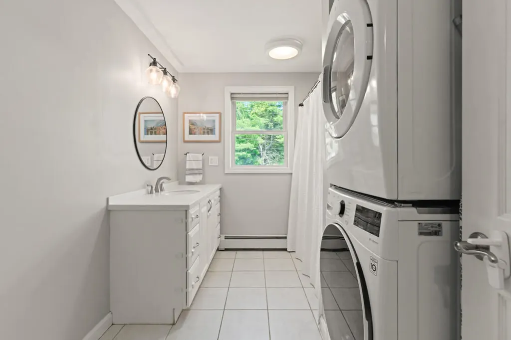 16 Beech Ridge Road Scarborough ME 04074