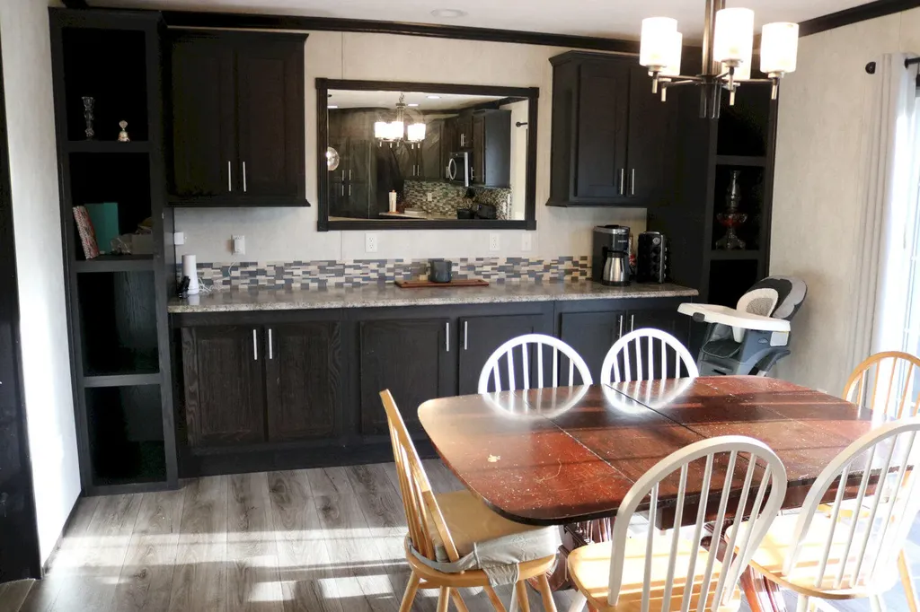 246 River Road Madison ME 04950