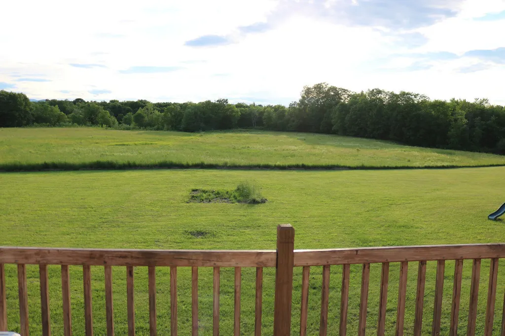 246 River Road Madison ME 04950