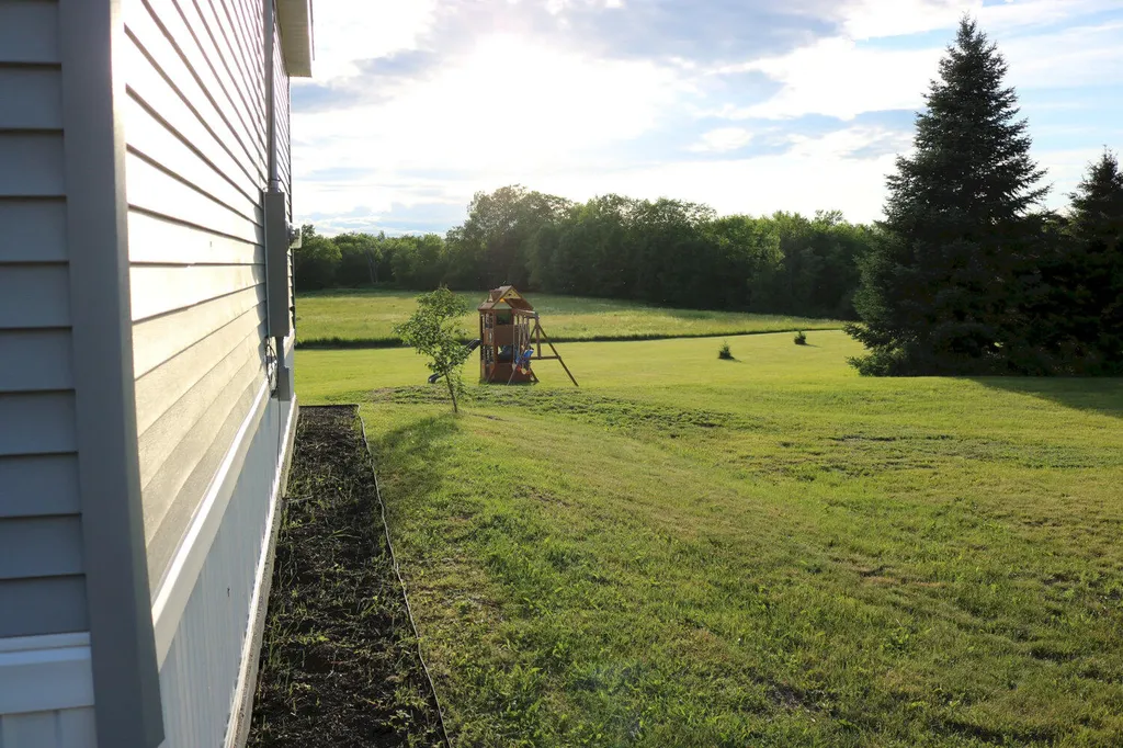 246 River Road Madison ME 04950