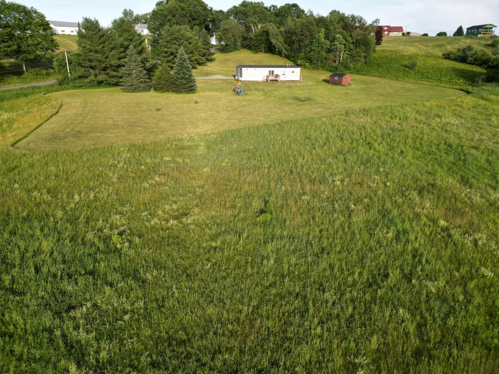 246 River Road Madison ME 04950
