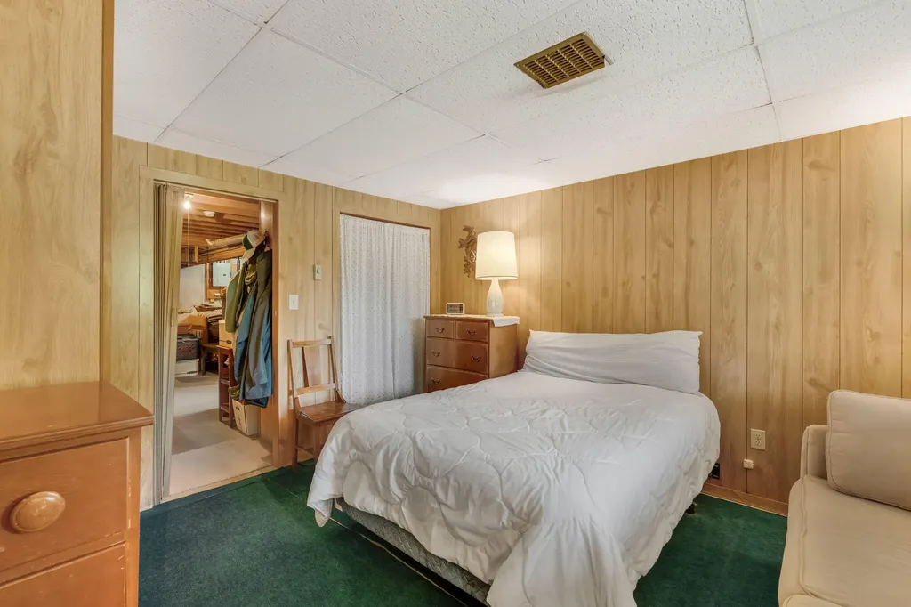 88 Gurney Street Rockport ME 04856