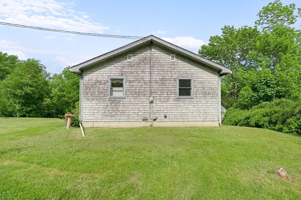 88 Gurney Street Rockport ME 04856