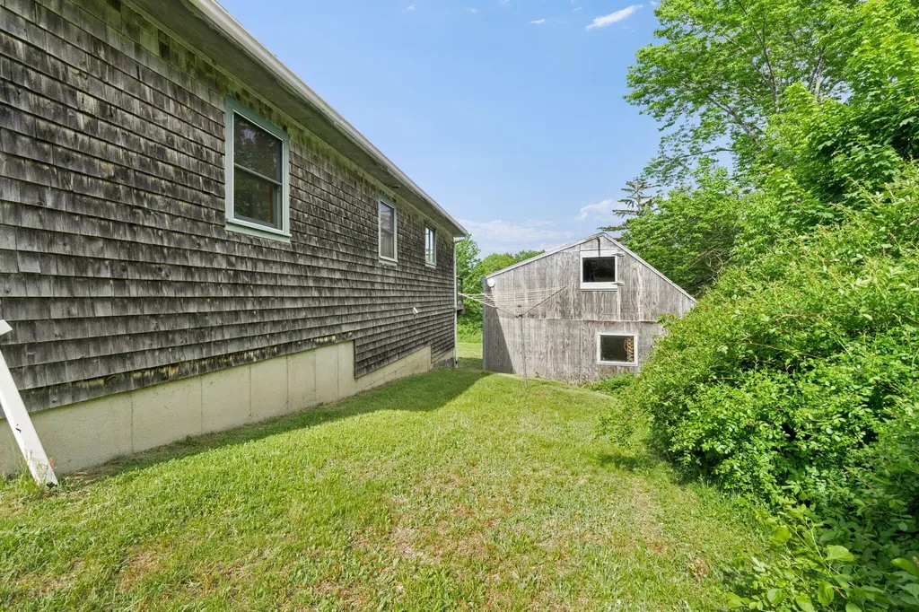 88 Gurney Street Rockport ME 04856