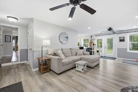 8 Terry Street Gorham ME 04038