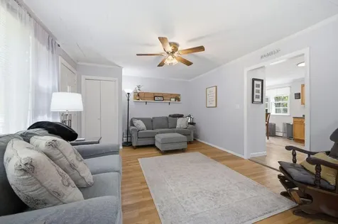 8 Terry Street Gorham ME 04038
