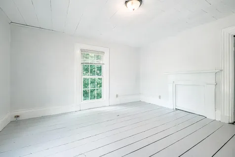 34 Main Street Topsham ME 04086