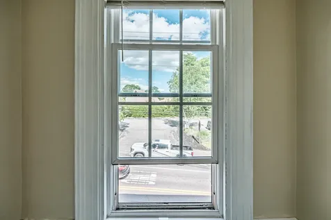 34 Main Street Topsham ME 04086