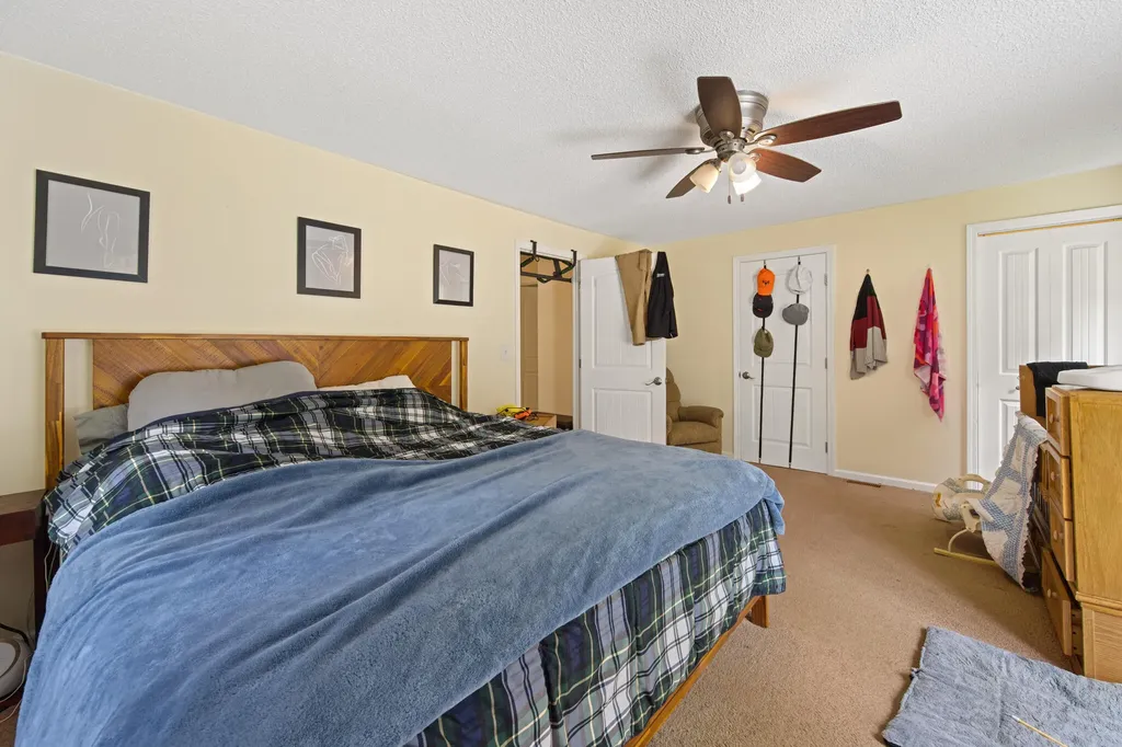 173 County Woods Road Newport ME 04953