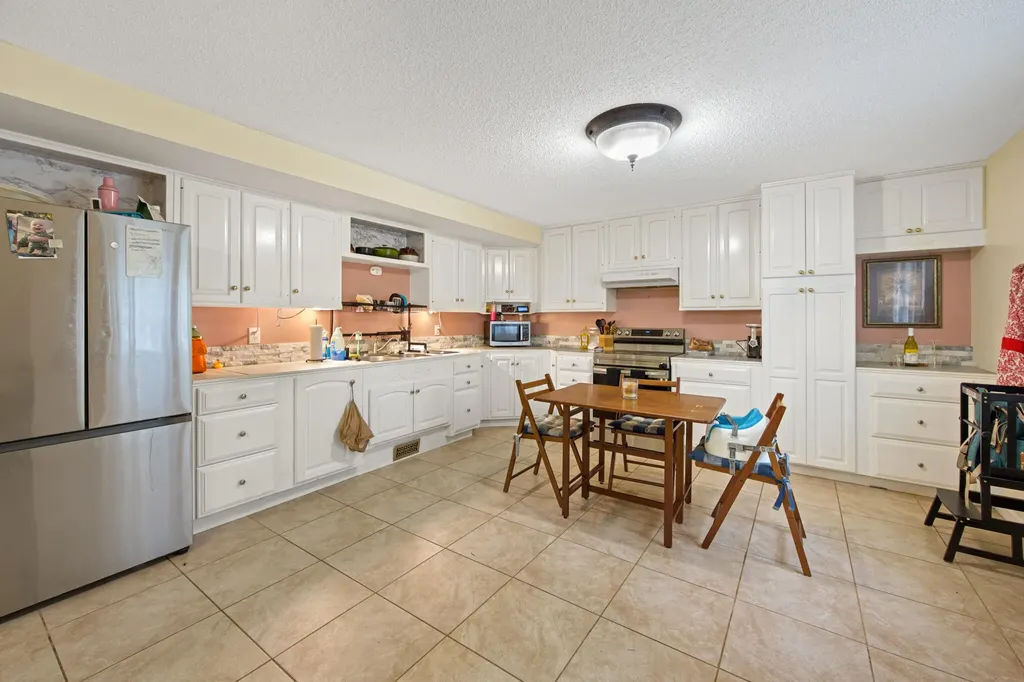 173 County Woods Road Newport ME 04953