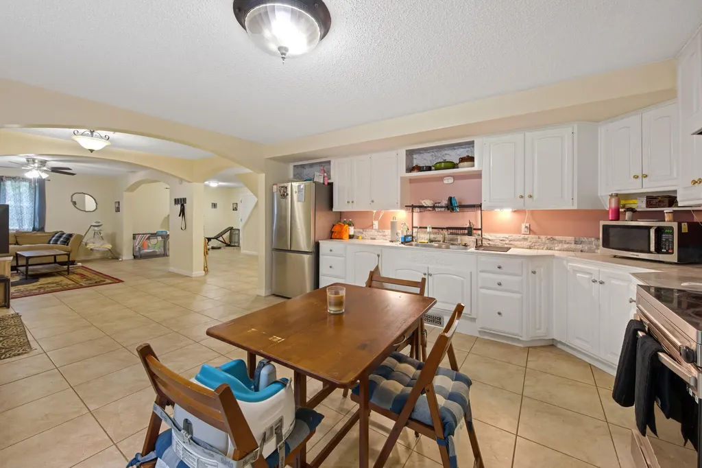 173 County Woods Road Newport ME 04953