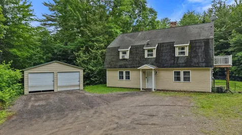 173 County Woods Road Newport ME 04953
