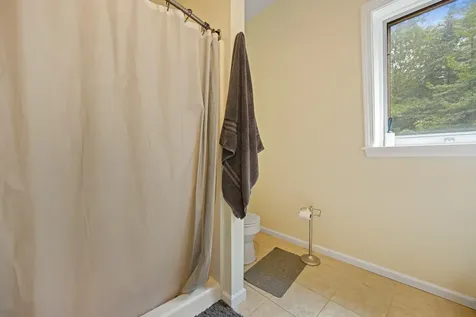 173 County Woods Road Newport ME 04953