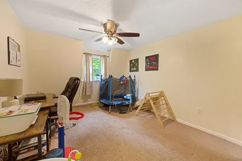 173 County Woods Road Newport ME 04953