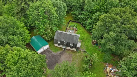 173 County Woods Road Newport ME 04953