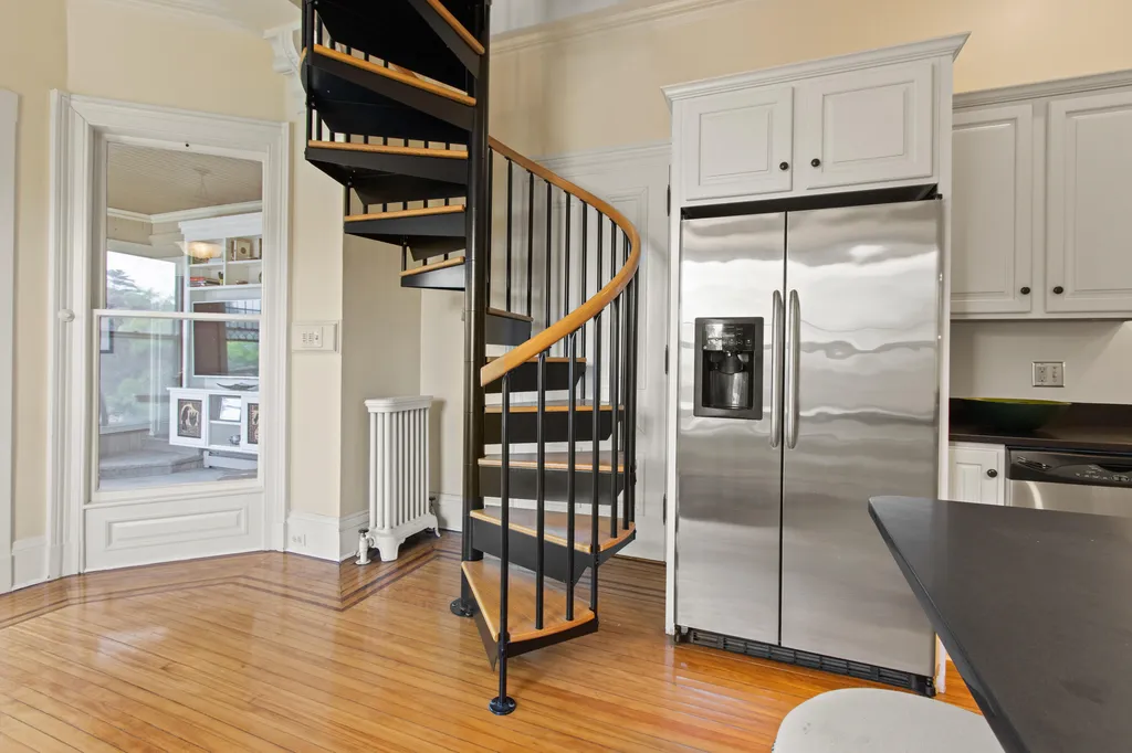 161 Pine Street Portland ME 04102