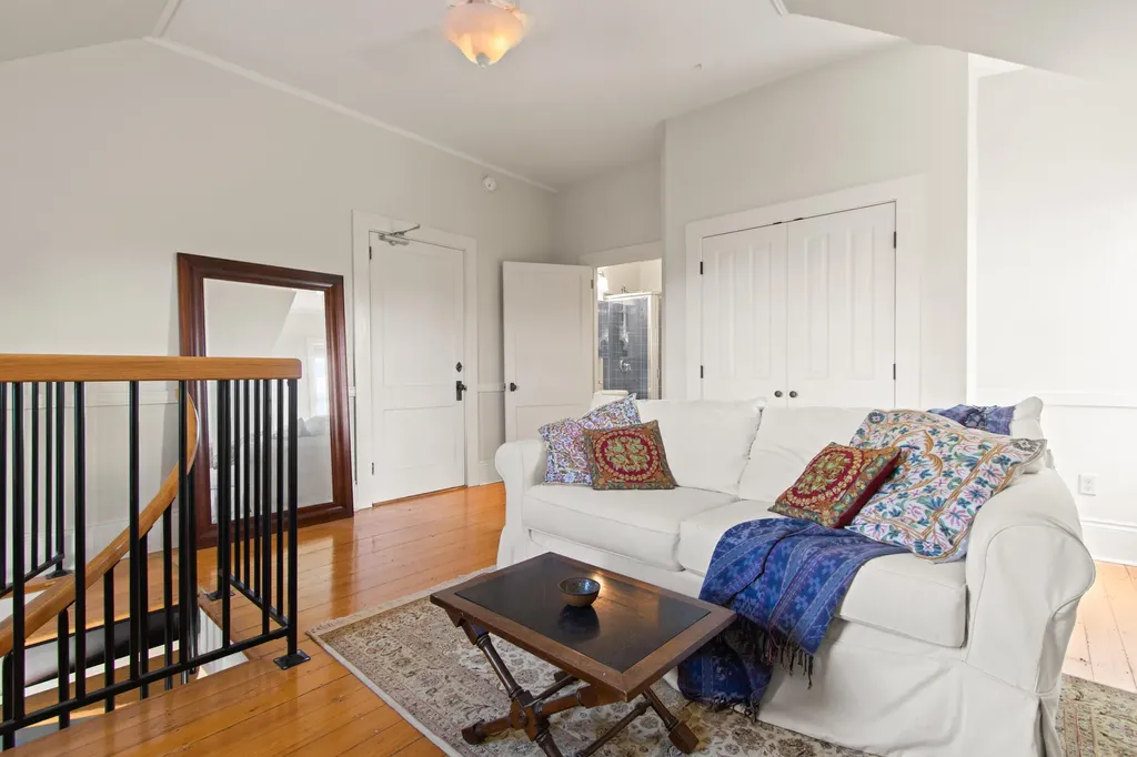 161 Pine Street Portland ME 04102
