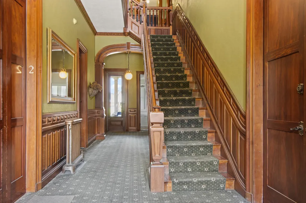 161 Pine Street Portland ME 04102