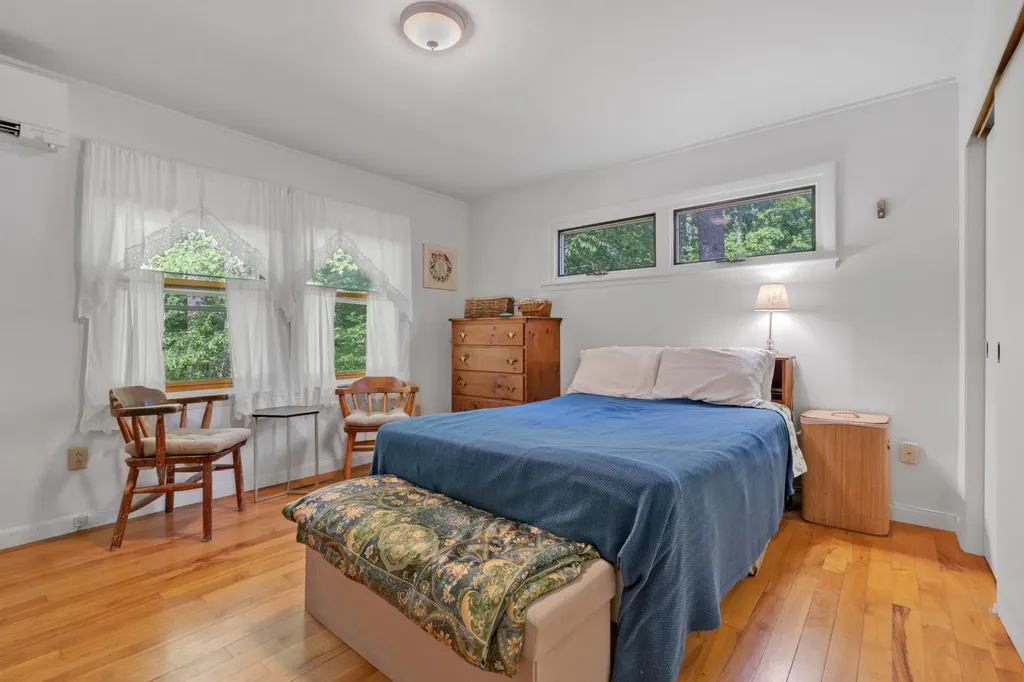 46 Intrepid Street Brunswick ME 04011
